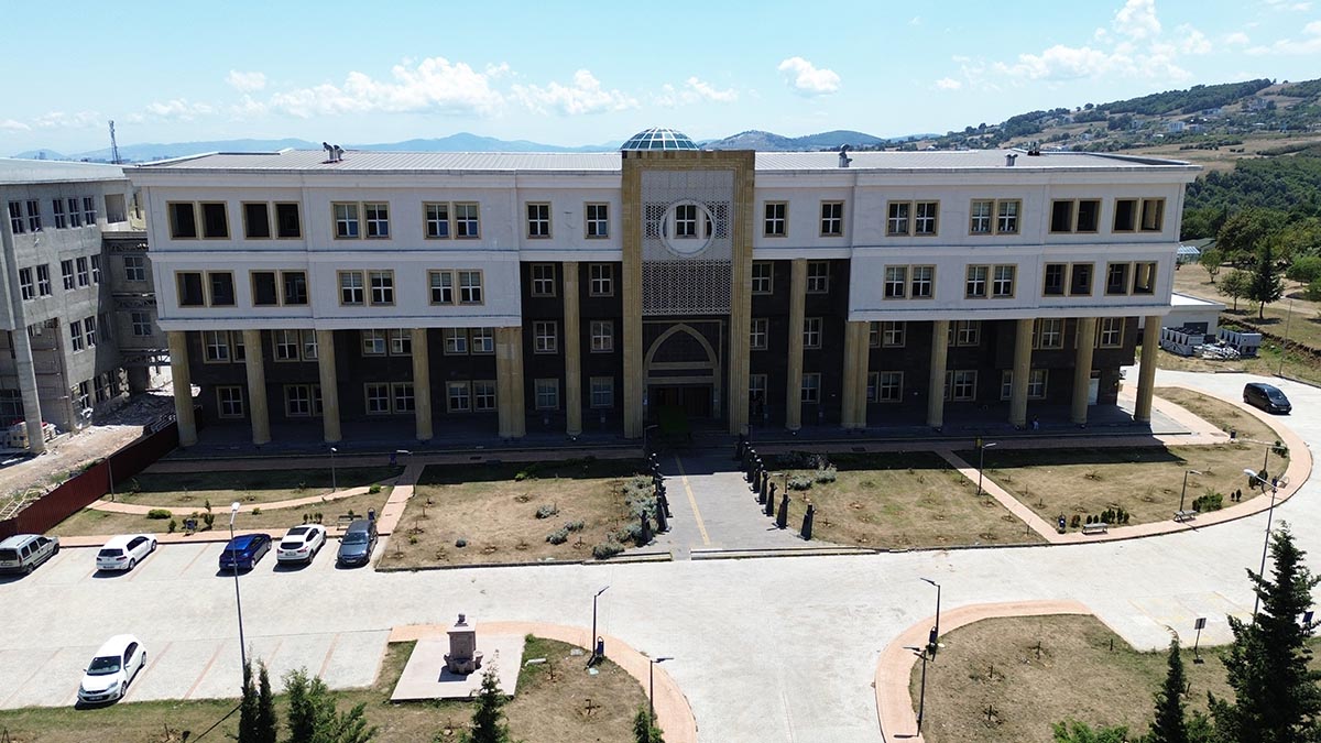 DCIM100MEDIADJI_0219.JPG